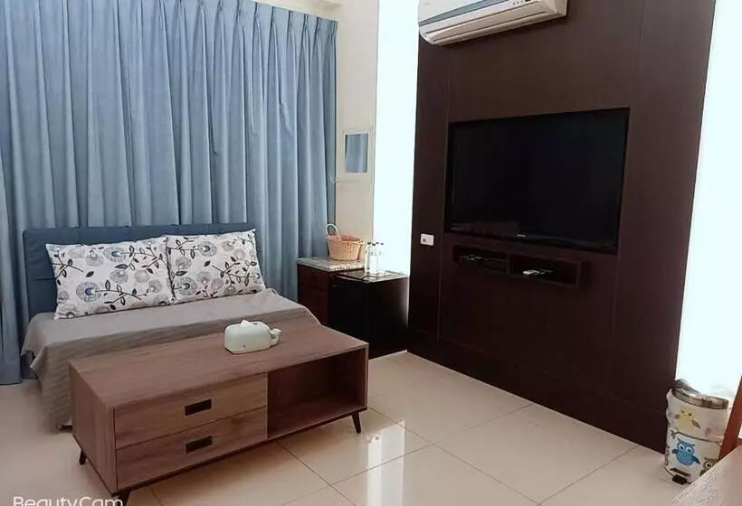 پانسیون 墾丁慕欣旅店