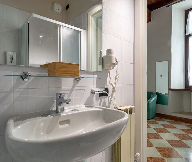 بنسيون Residenza Accademia