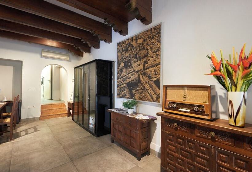 بنسيون Residenza Accademia