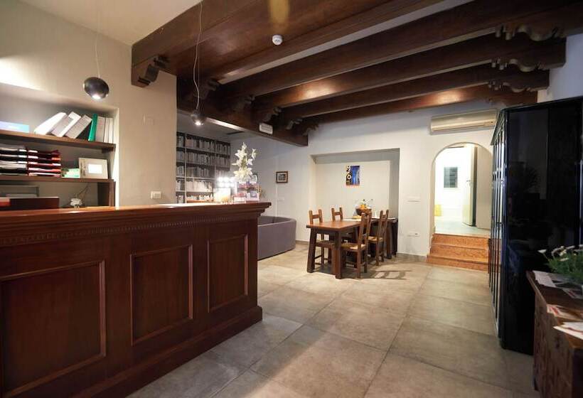 بنسيون Residenza Accademia