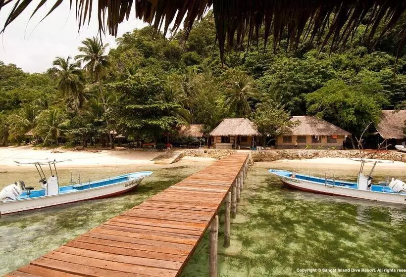 Sangat Island Dive Resort
