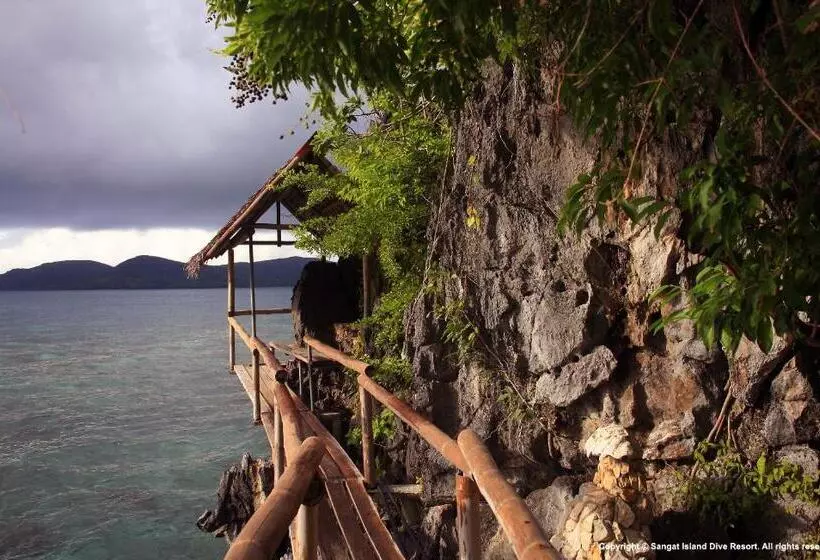 Sangat Island Dive Resort