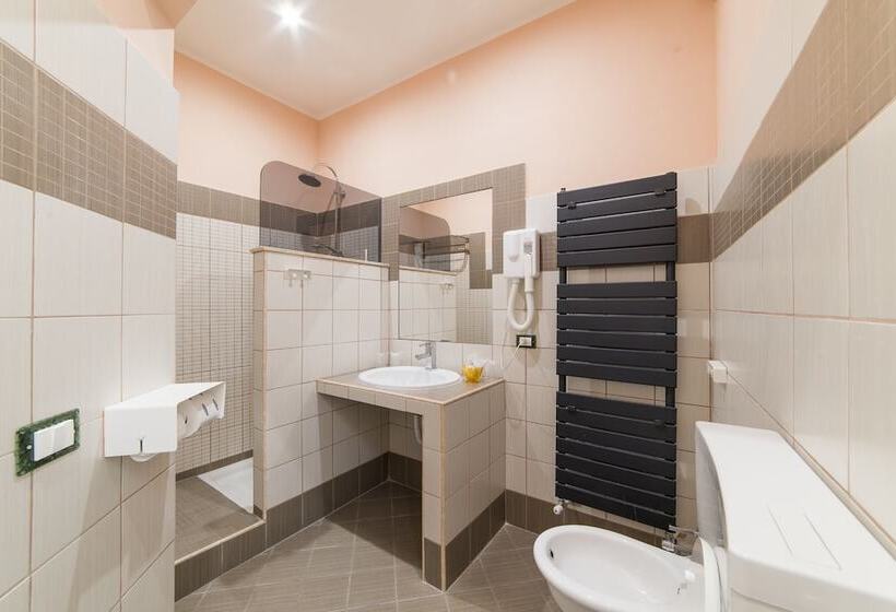 مبيت وإفطار Affittacamere Al Seminario