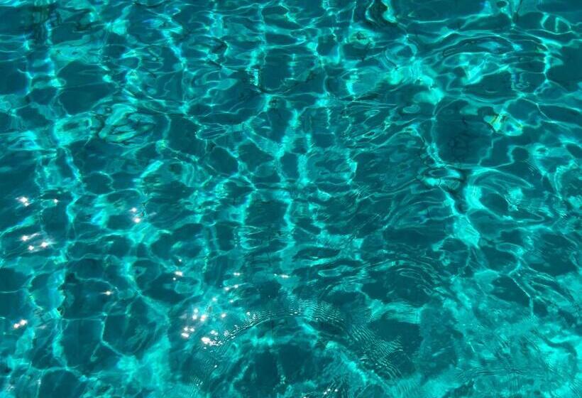 Bed and Breakfast La Striscia Larga