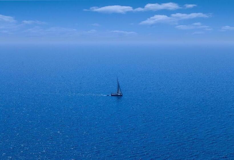 Bed and Breakfast La Striscia Larga