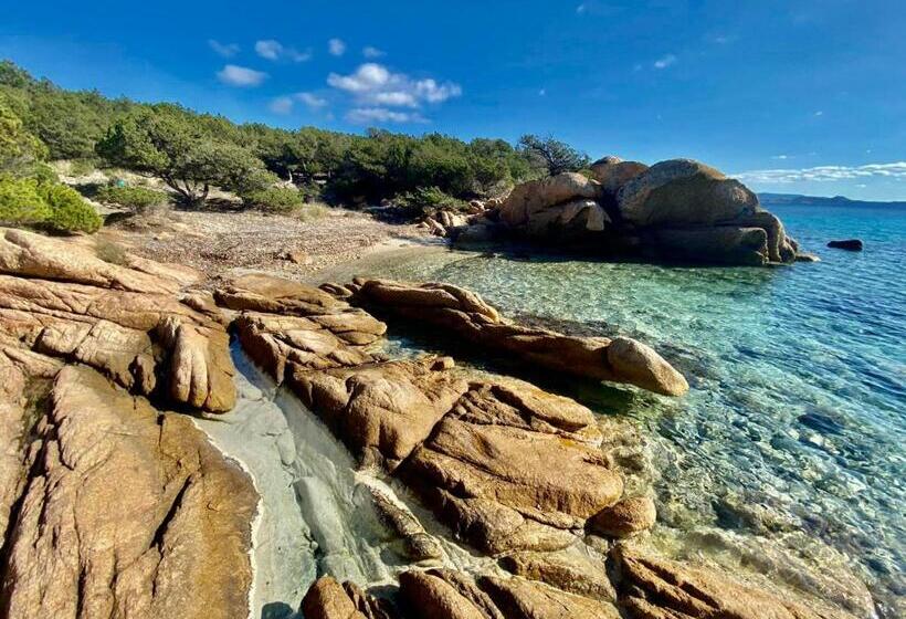 Bed and Breakfast La Striscia Larga