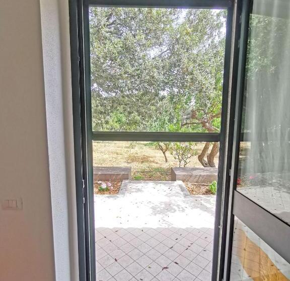 Bed and Breakfast La Striscia Larga