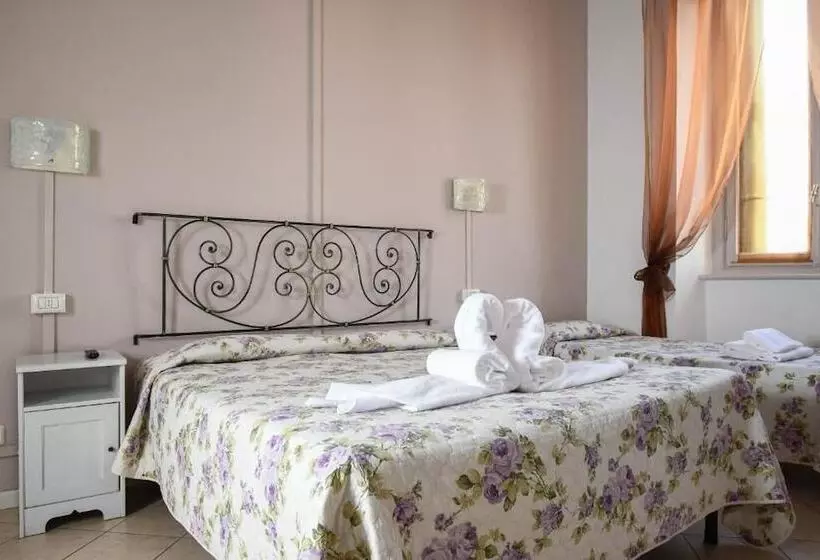 تختخواب و صبحانه Stop & Sleep Bergamo