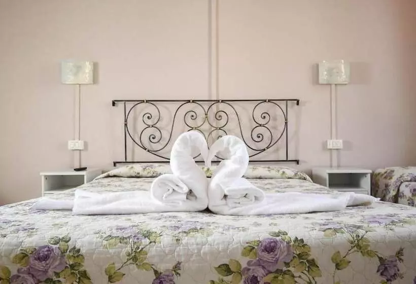 تختخواب و صبحانه Stop & Sleep Bergamo