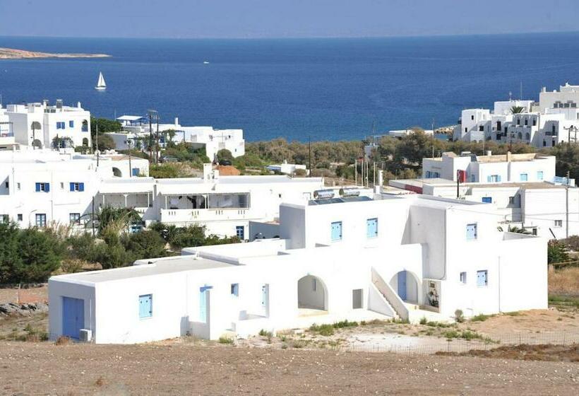 Captain Apartments Paros
