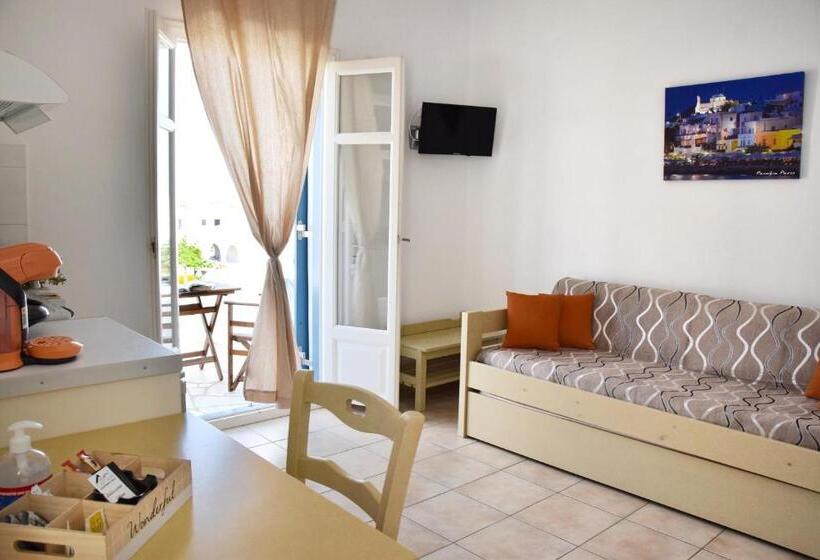 Captain Apartments Paros