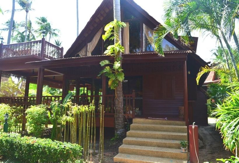 Green Coconut Village