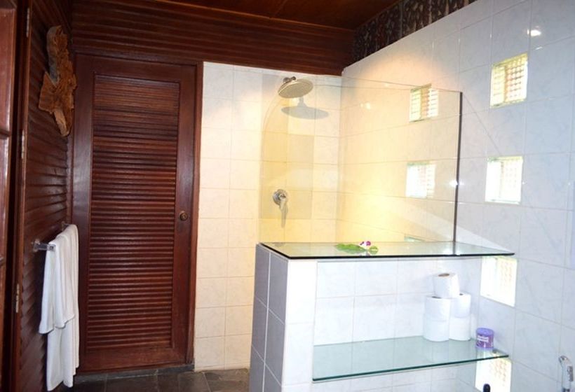 Green Coconut Village