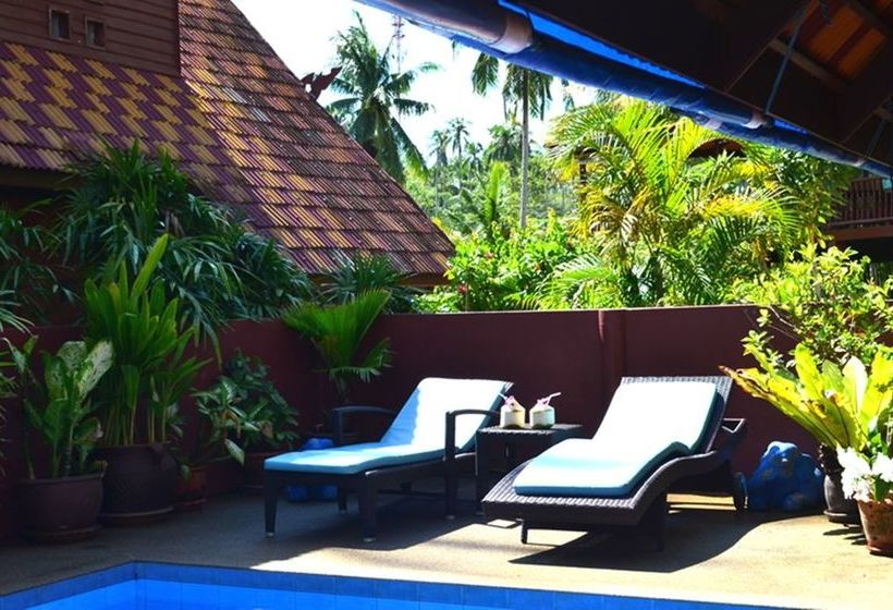 Green Coconut Village