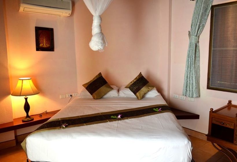 Green Coconut Village