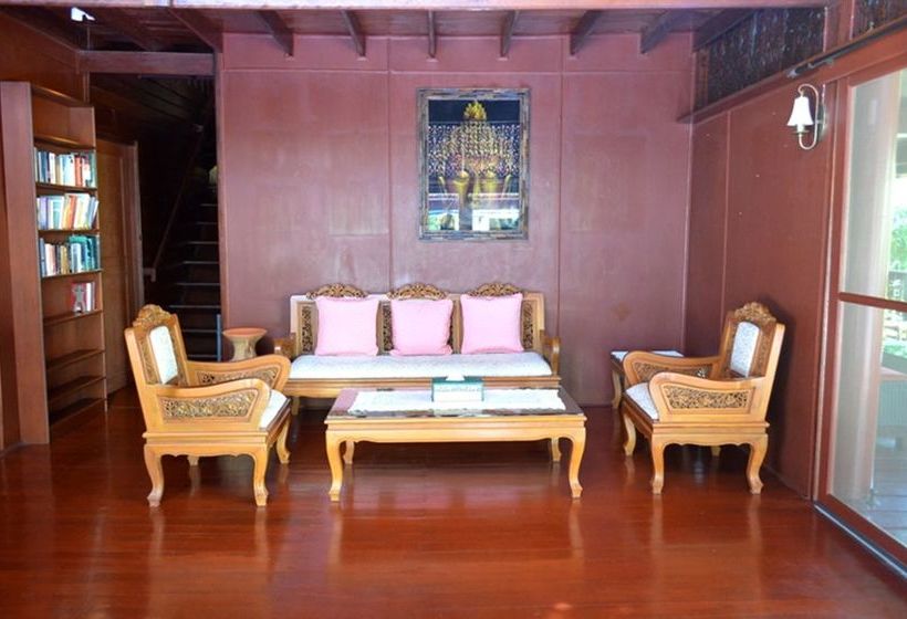 Green Coconut Village