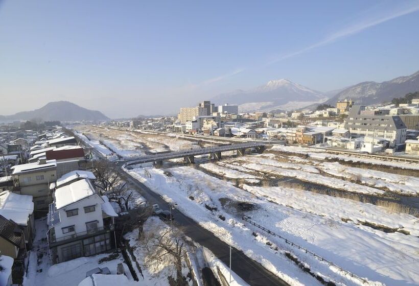 בית מלון כפרי Aburaya Tousen