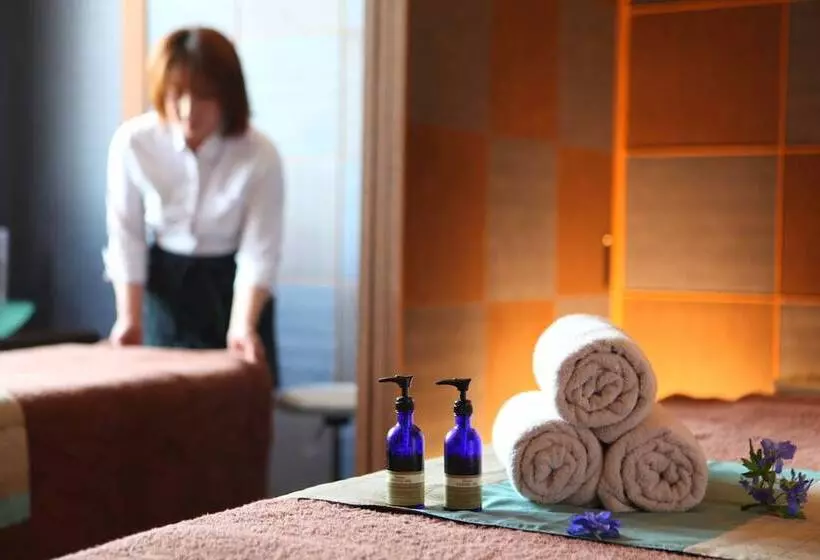 בית מלון כפרי Aburaya Tousen