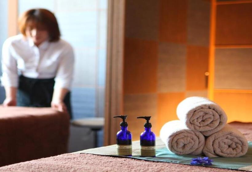 בית מלון כפרי Aburaya Tousen