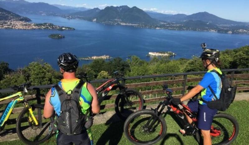 هتل Al Campanile Luxury Suites & Apartments