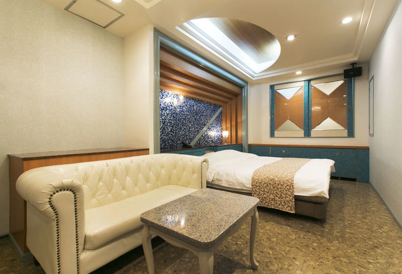 فندق Atlantis Toyonaka - Adults Only