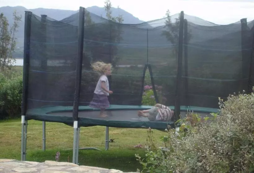 هتل Ben Breen House B&b