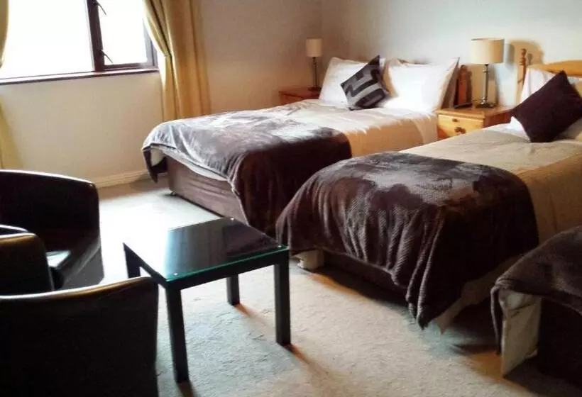 هتل Ben Breen House B&b