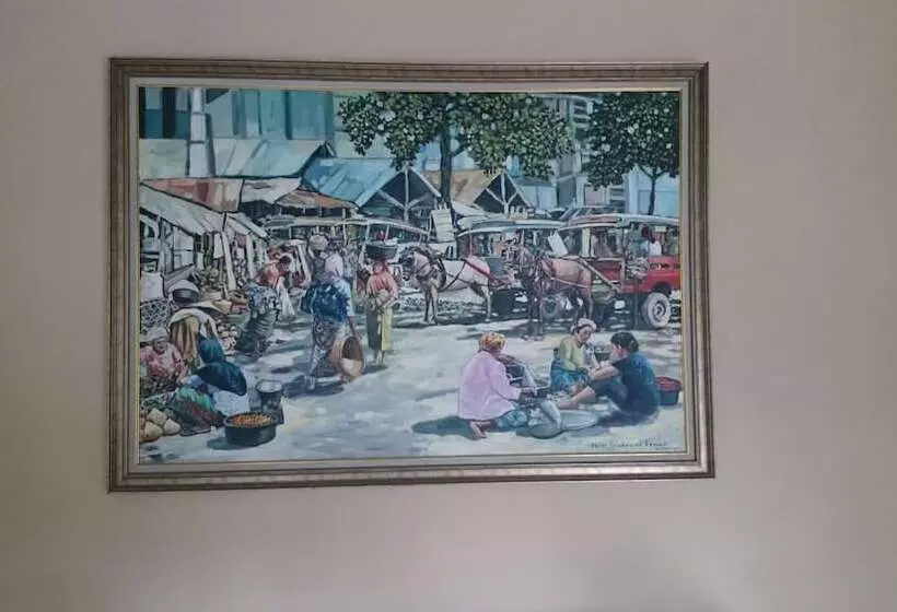 ホテル Catur Warga