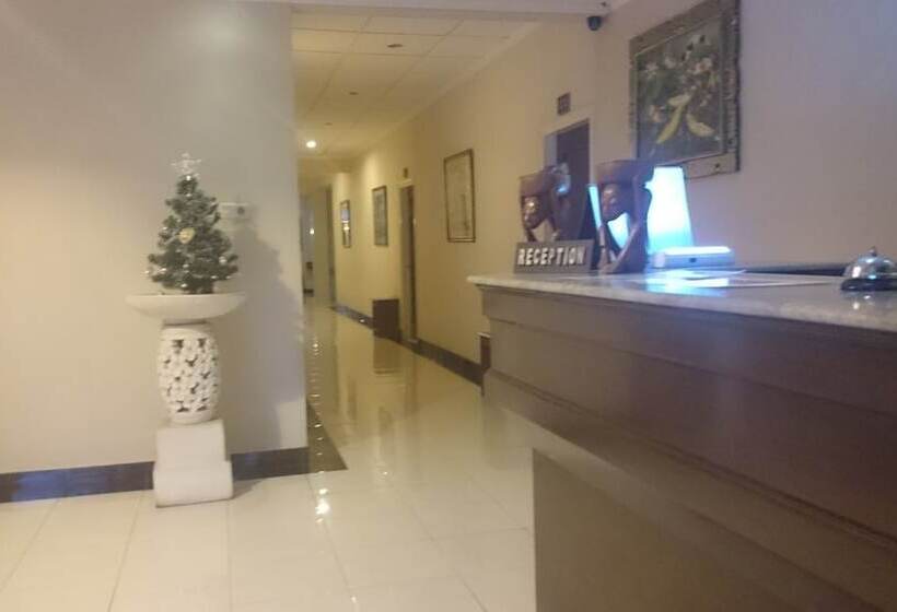 فندق Catur Warga