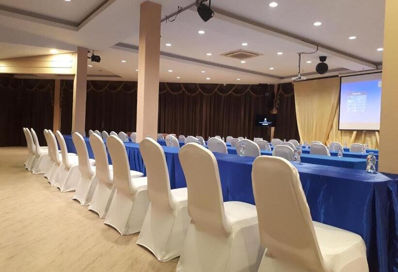 בית מלון כפרי Chivatara Resort Bang Tao Beach Phuket   Sha