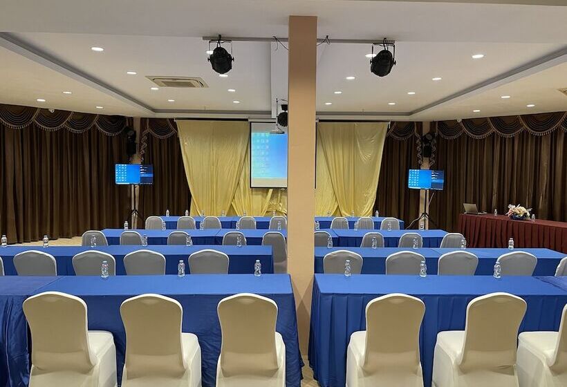 בית מלון כפרי Chivatara Resort Bang Tao Beach Phuket   Sha