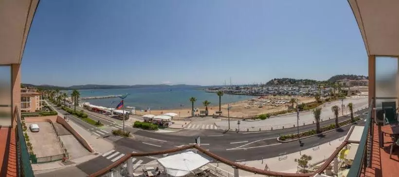 Hotel Hôtel Les Alizés