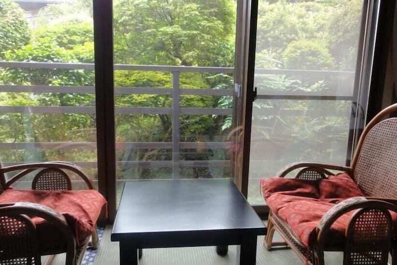 בית מלון כפרי Ryokan Kiritani Hakoneso