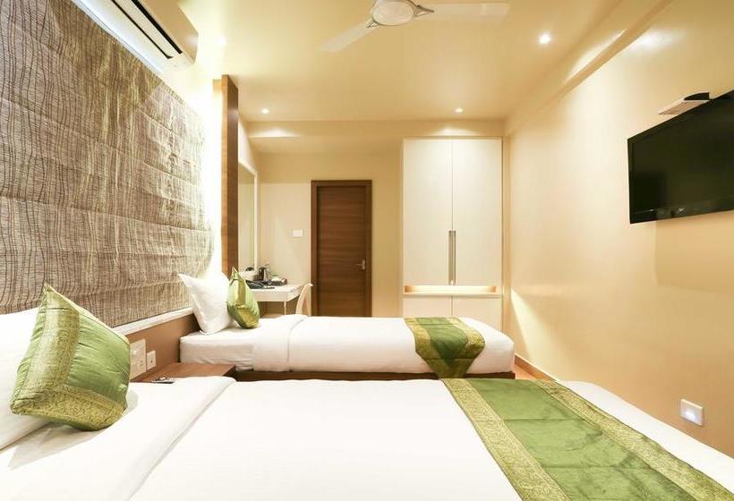 בית מלון כפרי Oyo Rooms Kodambakkam 2