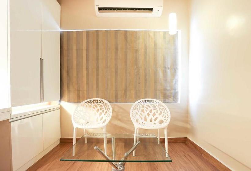 בית מלון כפרי Oyo Rooms Kodambakkam 2