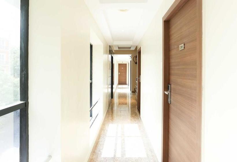 בית מלון כפרי Oyo Rooms Kodambakkam 2