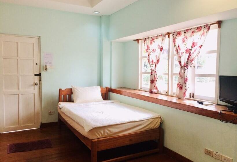 فندق Pai Flora Resort