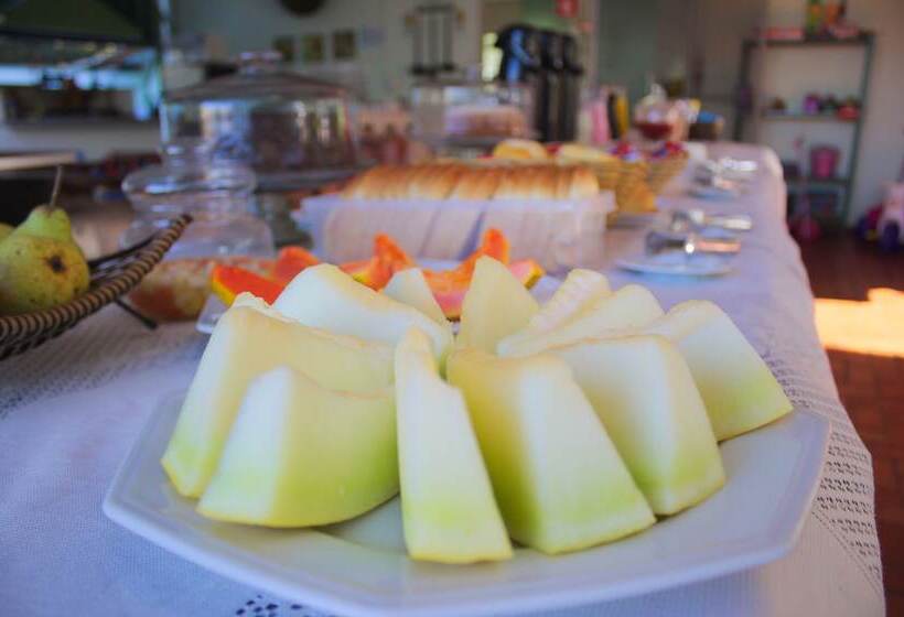 Otel Pousada Tia Nena