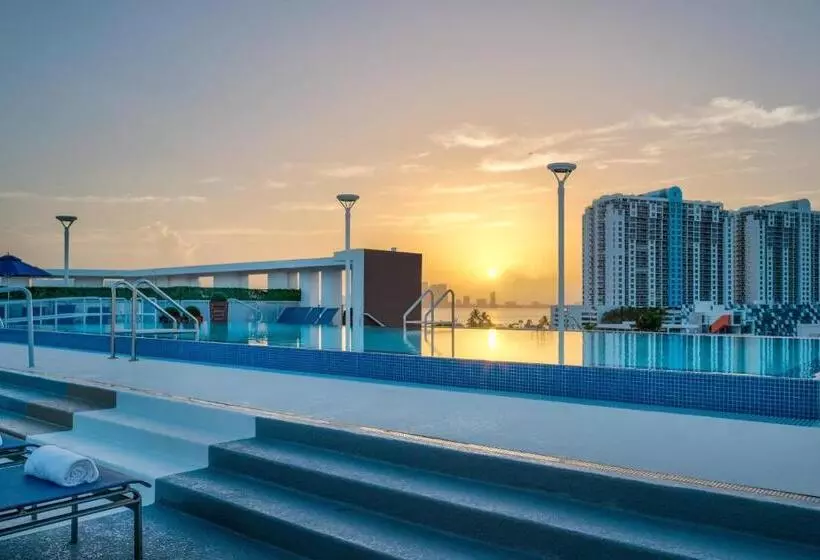 ホテル Residence Inn By Marriott Miami Beach South Beach