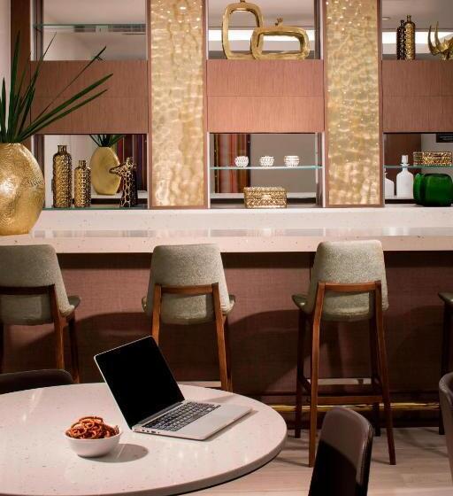 Hotel Residence Inn By Marriott Miami Beach South Beach