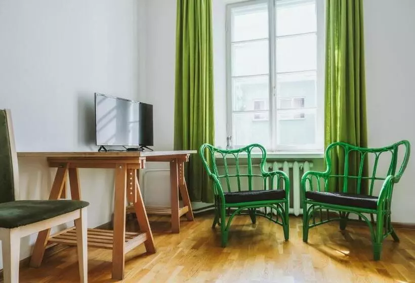 هتل Bookinn B&b Vilnius Old Town