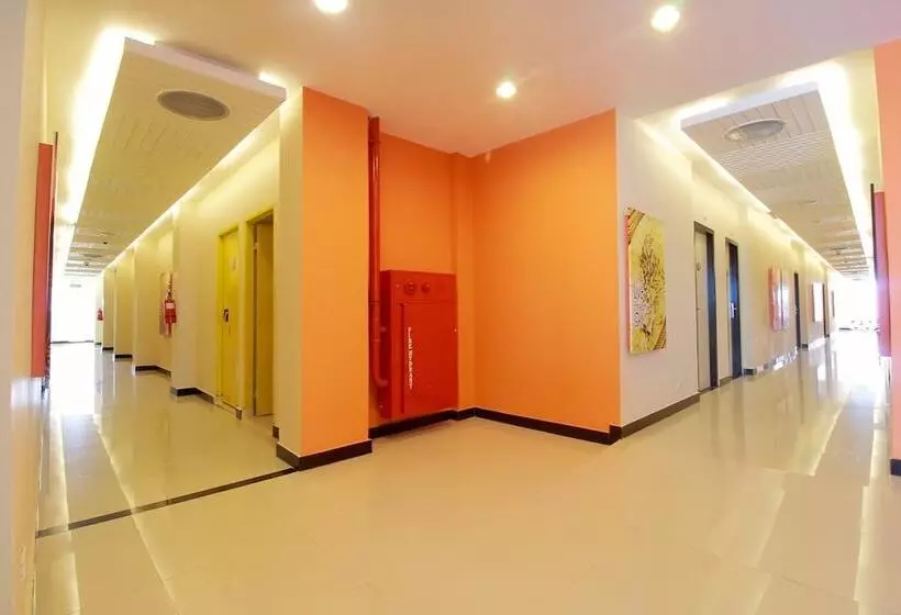 هتل Sinar Sport