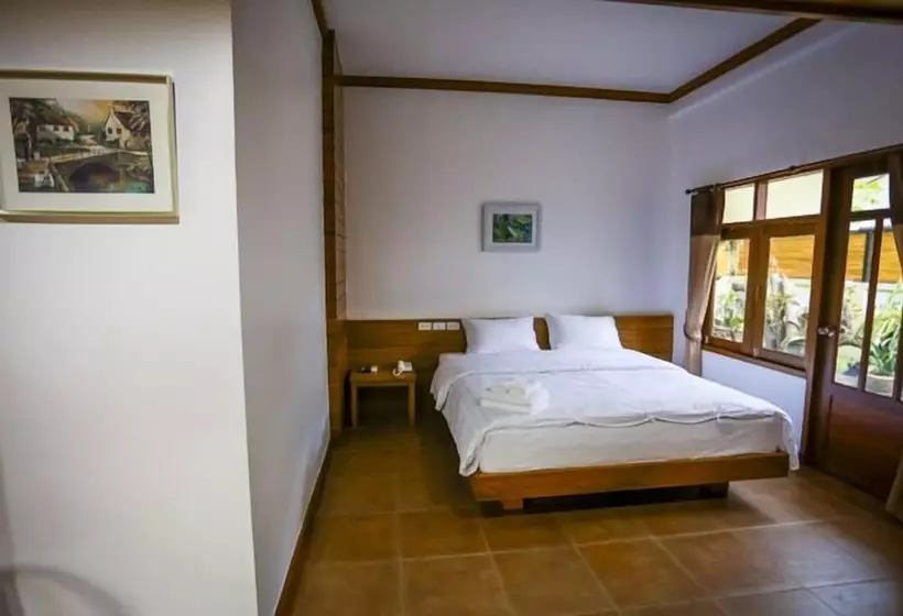 هتل Tree Home Plus Home Stay