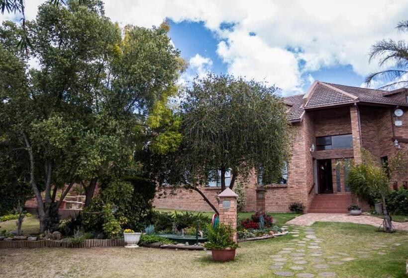 Пансион Jenny's Guest House