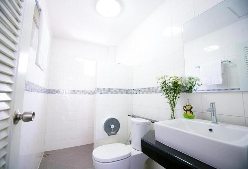 פנסיון White Monkey Guesthouse