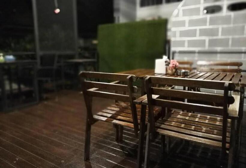 פנסיון White Monkey Guesthouse