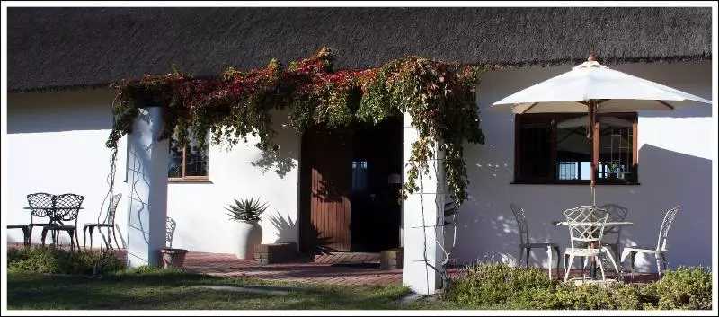 Majatalo Zoutpan Struishuis