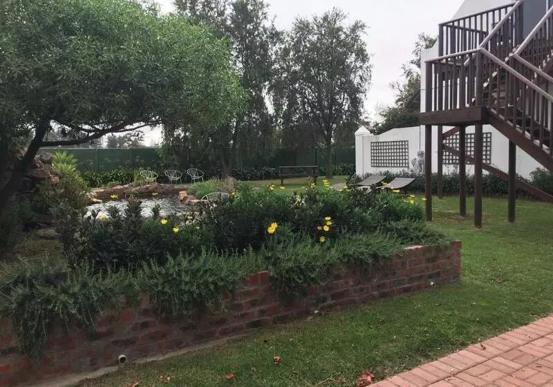 Majatalo Zoutpan Struishuis