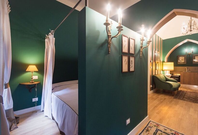 Porta Palace Apartments