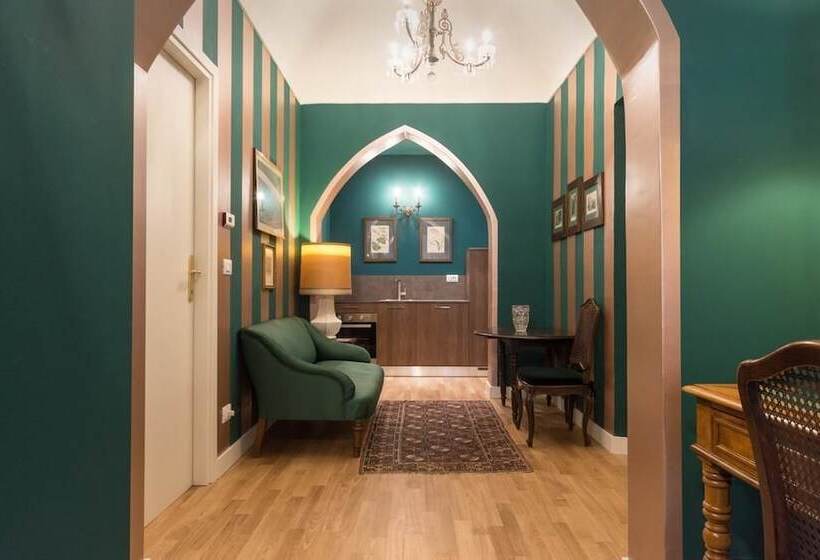 Porta Palace Apartments